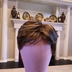 Jon Renau Synthetic Wig 5366 Allure Large Classic Walnut Syrup Med Light Brown